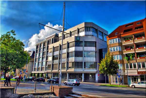 Bank am Staukreisel in Oldenburg - HDR