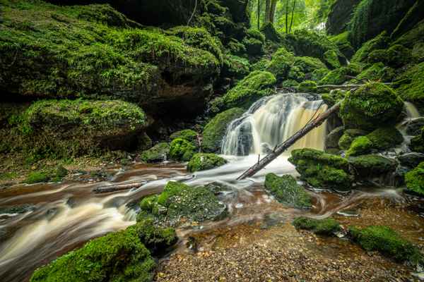 Allein in der Klamm