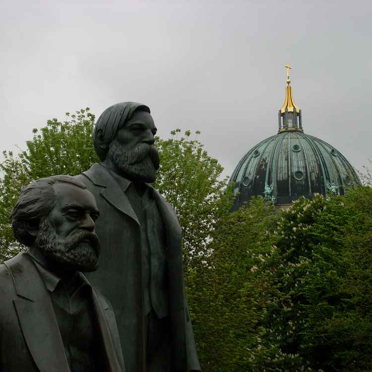 Marx-Engels-Forum und Berliner Dom, Berlin-Mitte