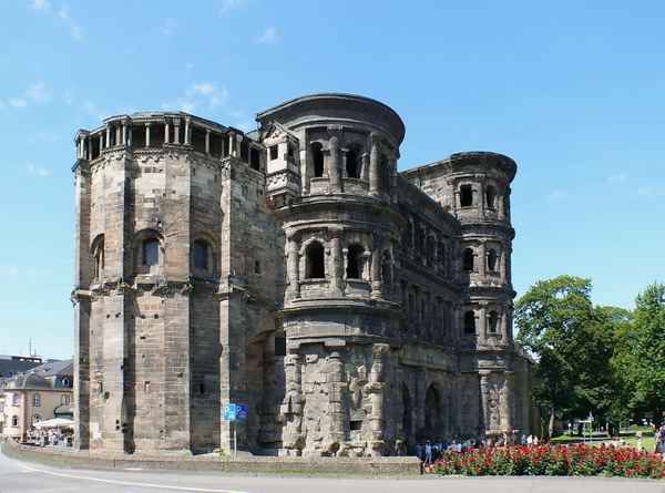 Seitenansicht Porta Nigra, Trier