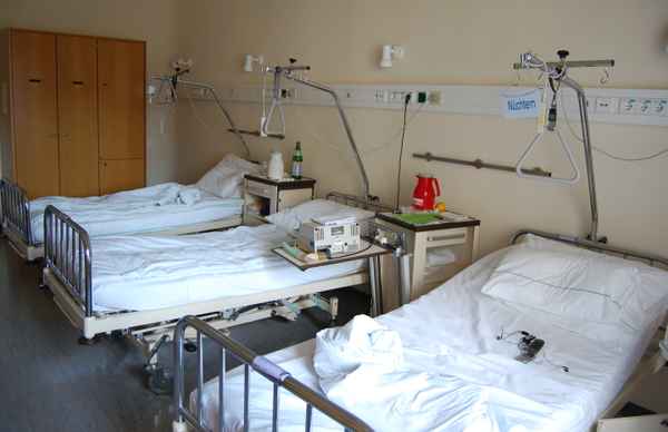 leeres krankenzimmer