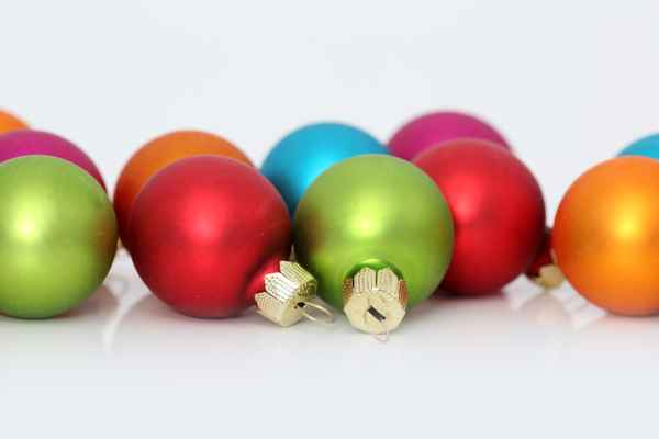 bunte Christbaumkugeln
