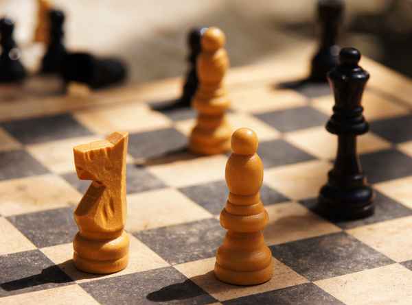 Schach spielen