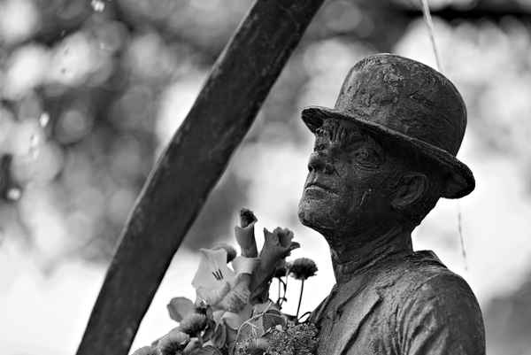 Karl Valentin Brunnen