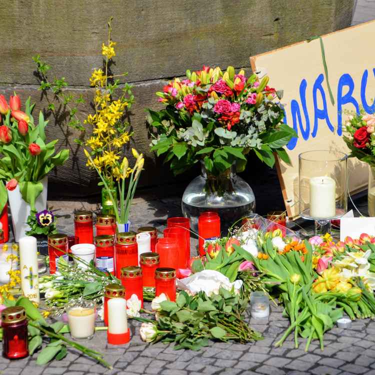 Warum-Schild nach der Amokfahrt in Münster, 7. April 2018