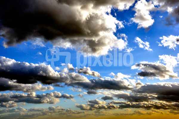 Wolken 9