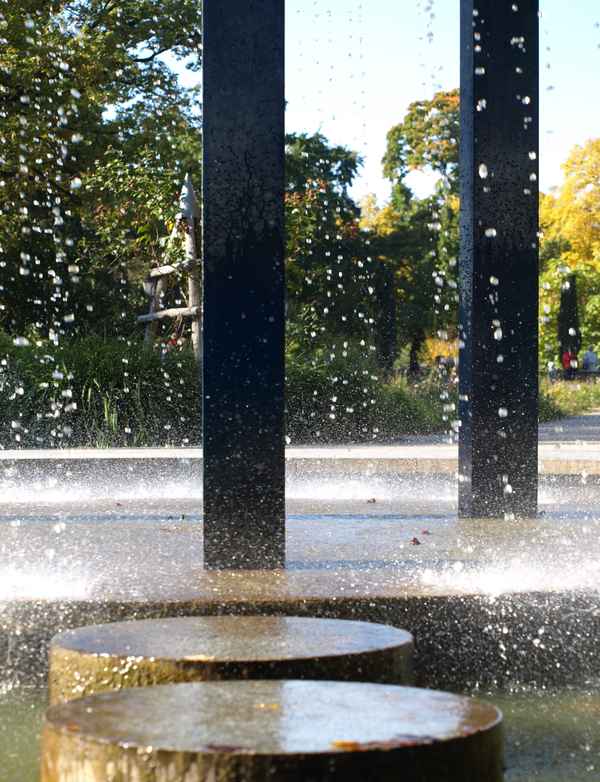plätschernder Brunnen