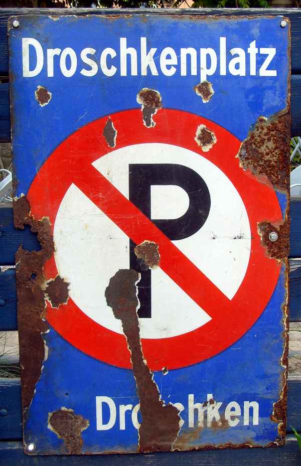 Kein Parkplatz für Autos!