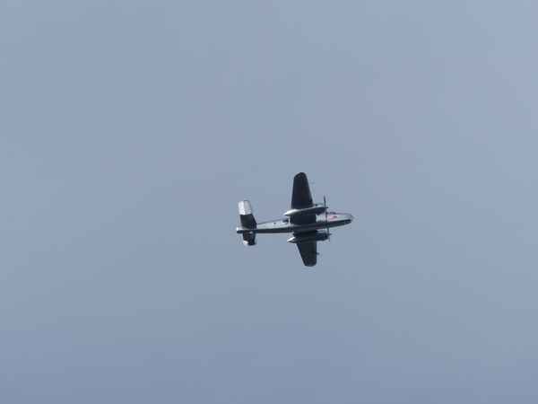 B25J Red Bull 2
