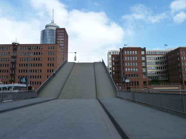 Klappbrücke 3