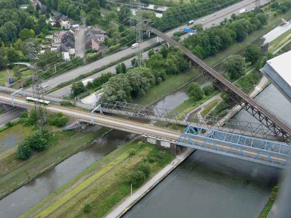Verkehrswege (Gasometer Oberhausen)