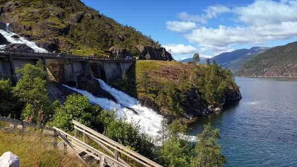 Wasserfall Langfossen