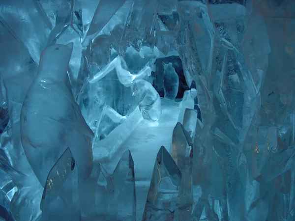 Eisskulptur 1