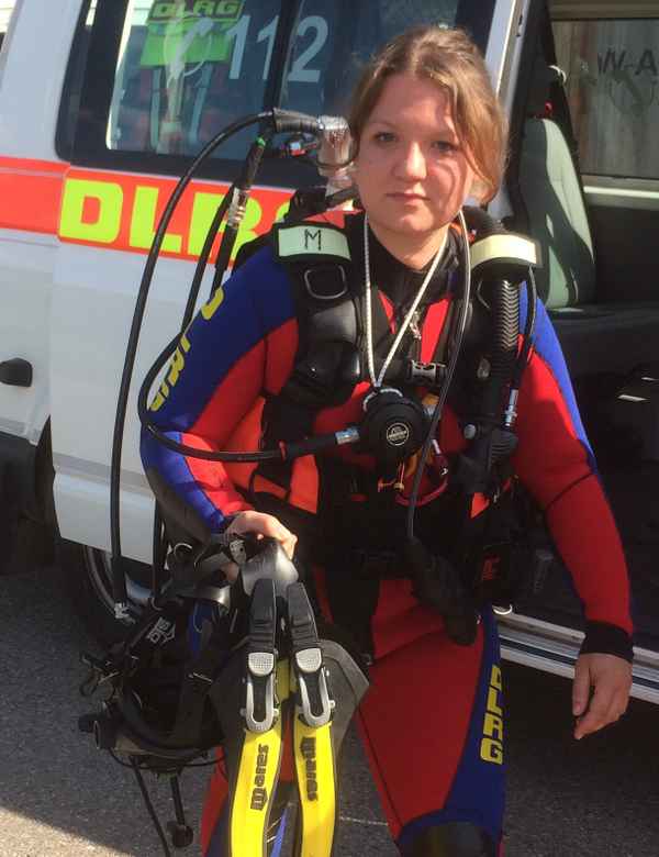 Rettungstaucherin der DLRG
