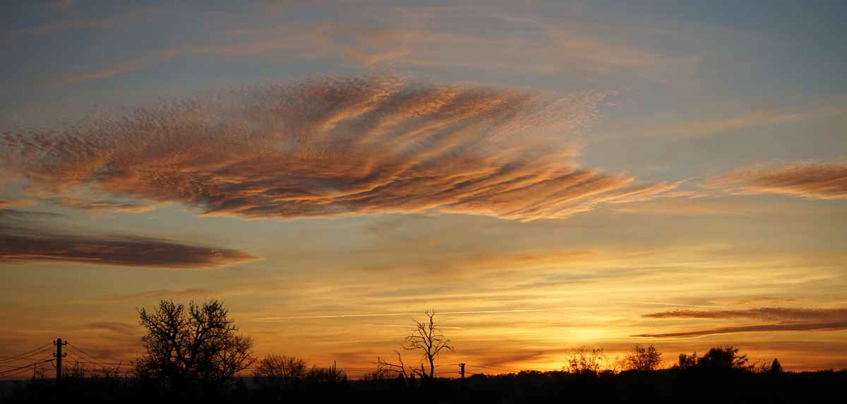Oktoberabendhimmel