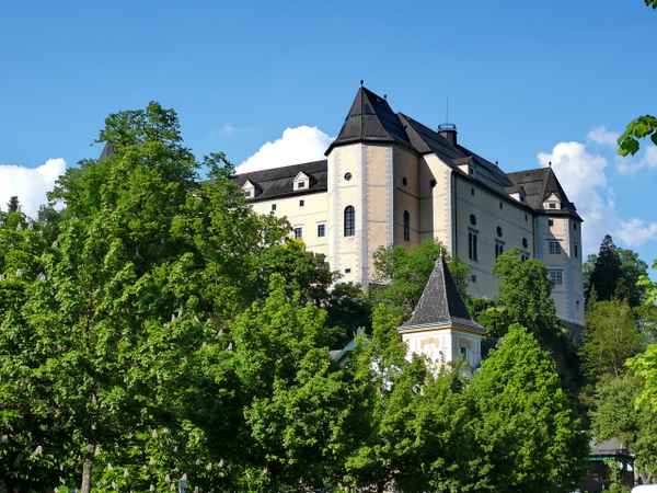 Ein stolzes Schloss