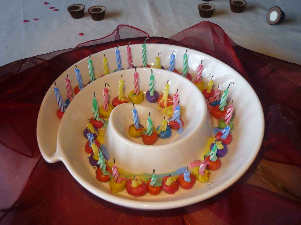 40 ausgepustete Geburtstagskerzen