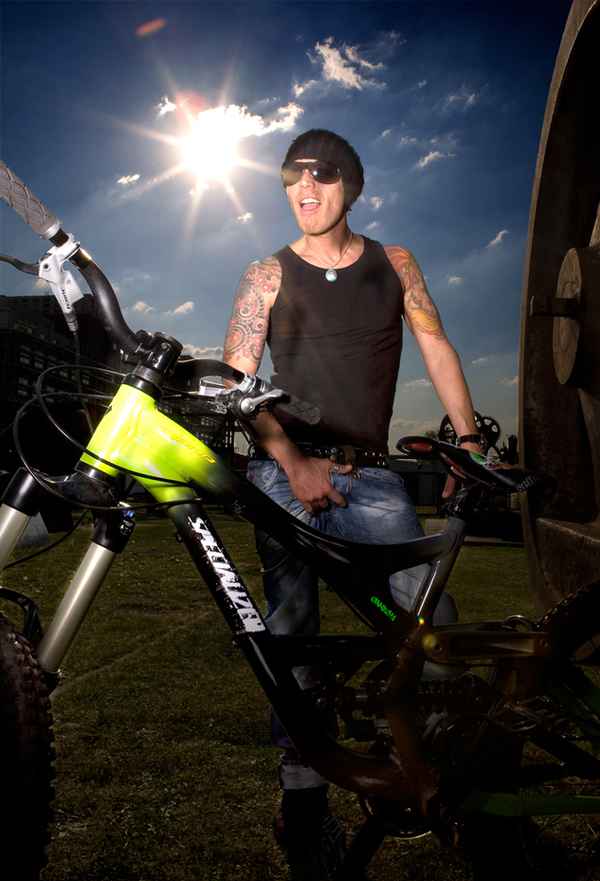Specialized driver needs big balls