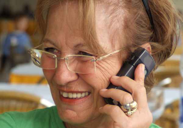 Frau am Telefon_3