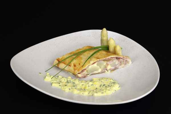 Spargelstrudel