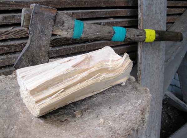 holzhacken...