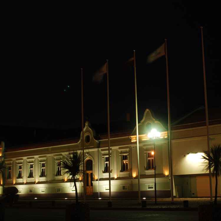 Hafenpromenade Ventspils bei Nacht
