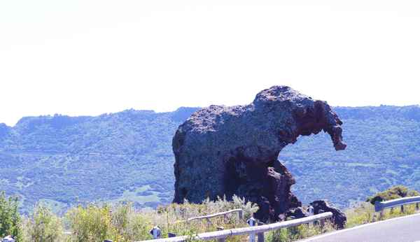 elefantenfelsen sardinien