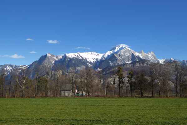 Sicht in die Österreicher Alpen