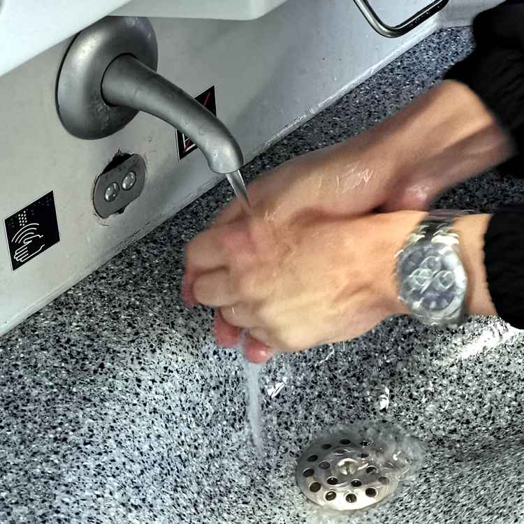 Händewaschen nicht vergessen!