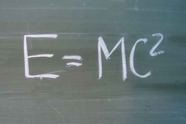 E = MC²