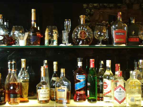 Hotelbar mit harten Getränken