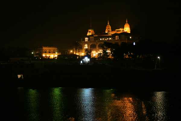 Hotel und Spielkasino in Alexandria