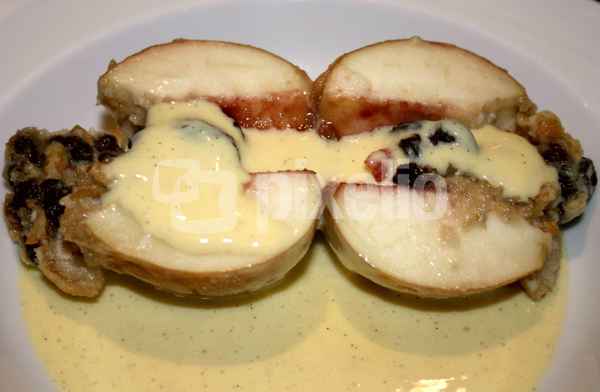 Bratapfel mit Vanillesauce 3