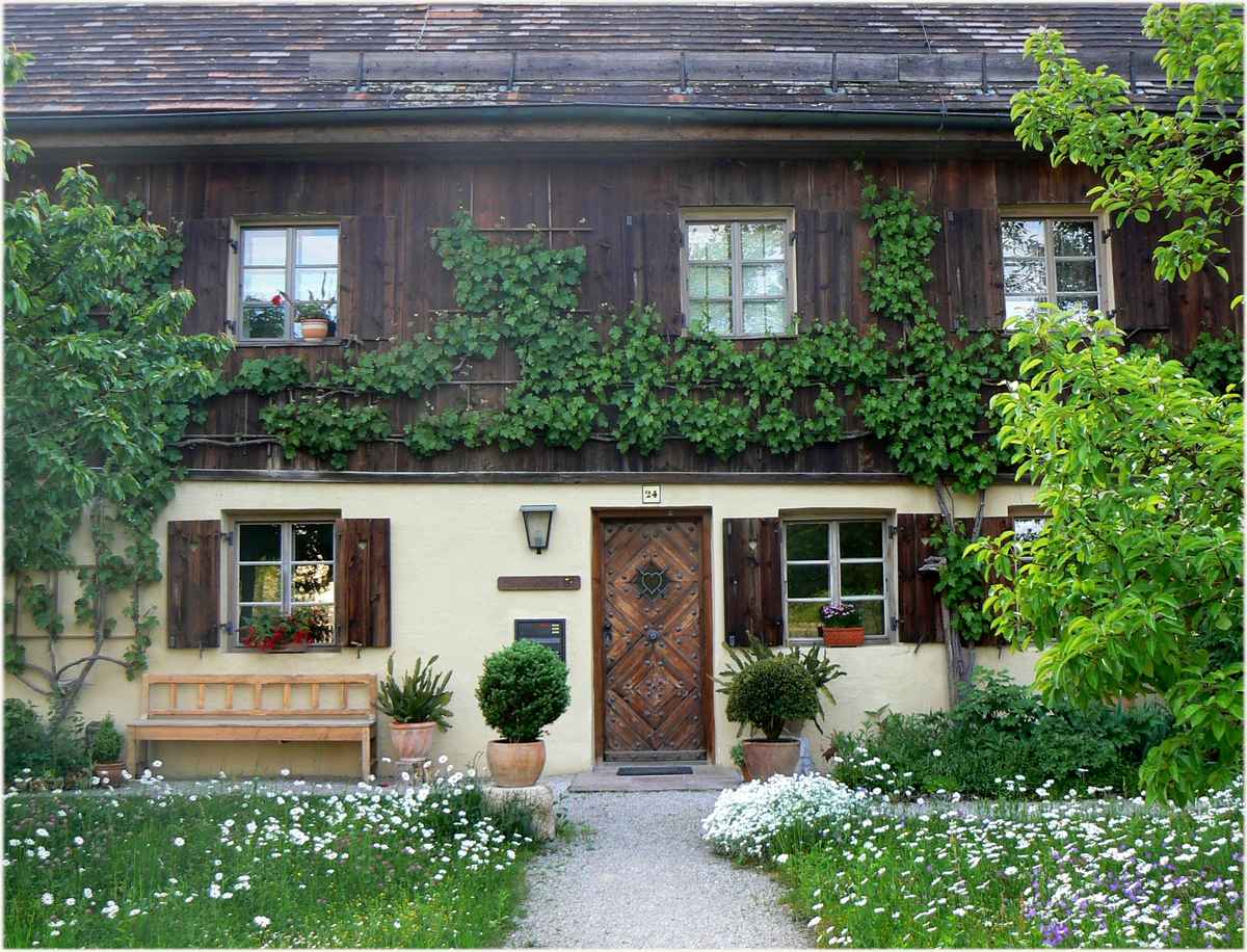 ...romantisches Landhaus