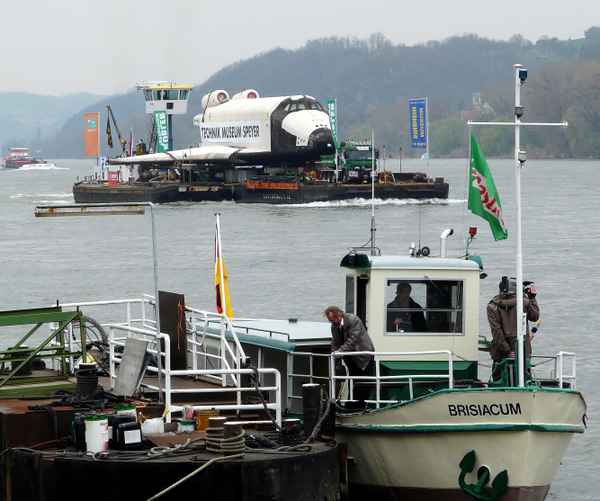 Luftschiff Buran002