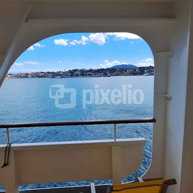 Kreuzfahrtschiff - Balkonkabine mit Sichtbehinderung
