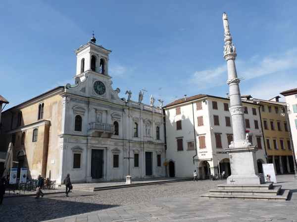 Udine: Piazza Matteotti 2