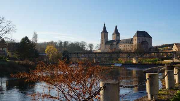 Traumhafter Blick zum Schloß Rochlitz