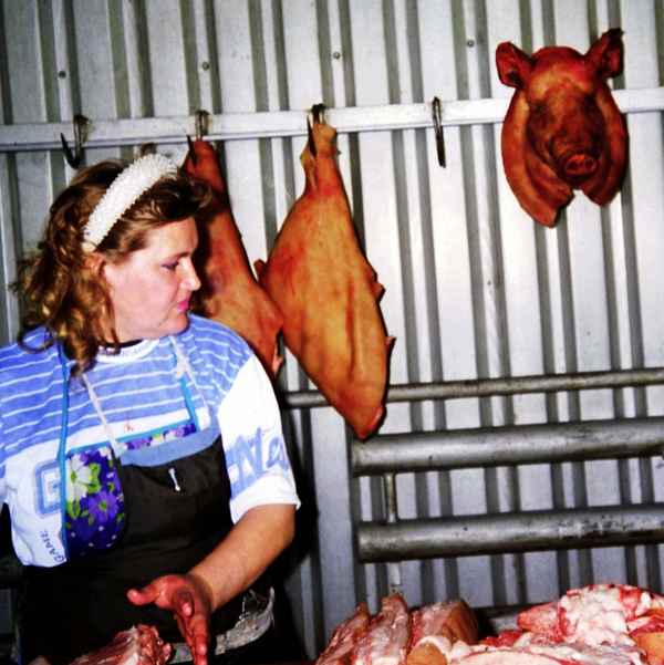 Ein Fleischerladen in Miass im Ural (Russland)