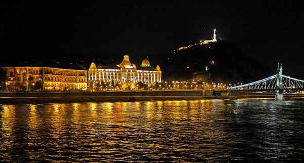 Budapest bei Nacht (7)