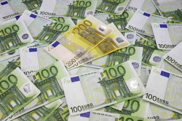 100-Euro-Scheine, 200-Euro-Scheine, Geldscheine