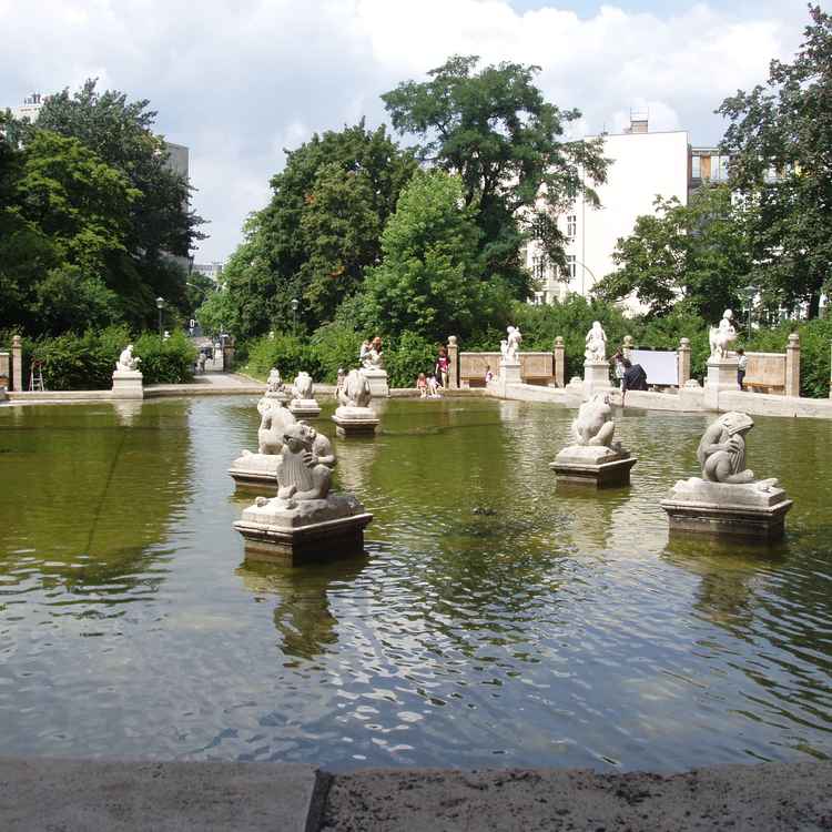 Berliner Märchenbrunnen
