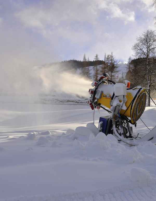 Schneekanone in Aktion