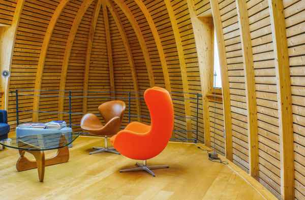Wohnen mit Holz (Bienenkorbhaus)