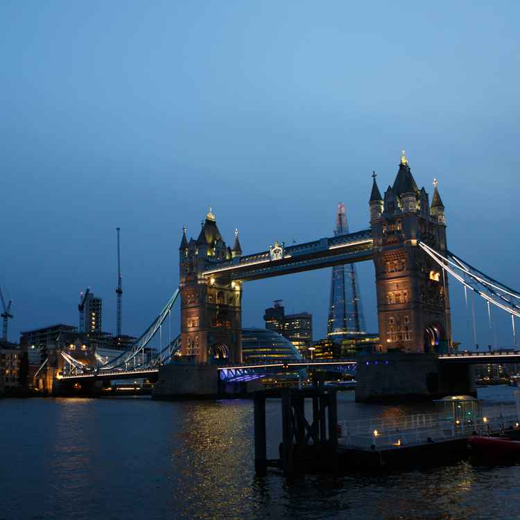 Towerbridge mit Shard