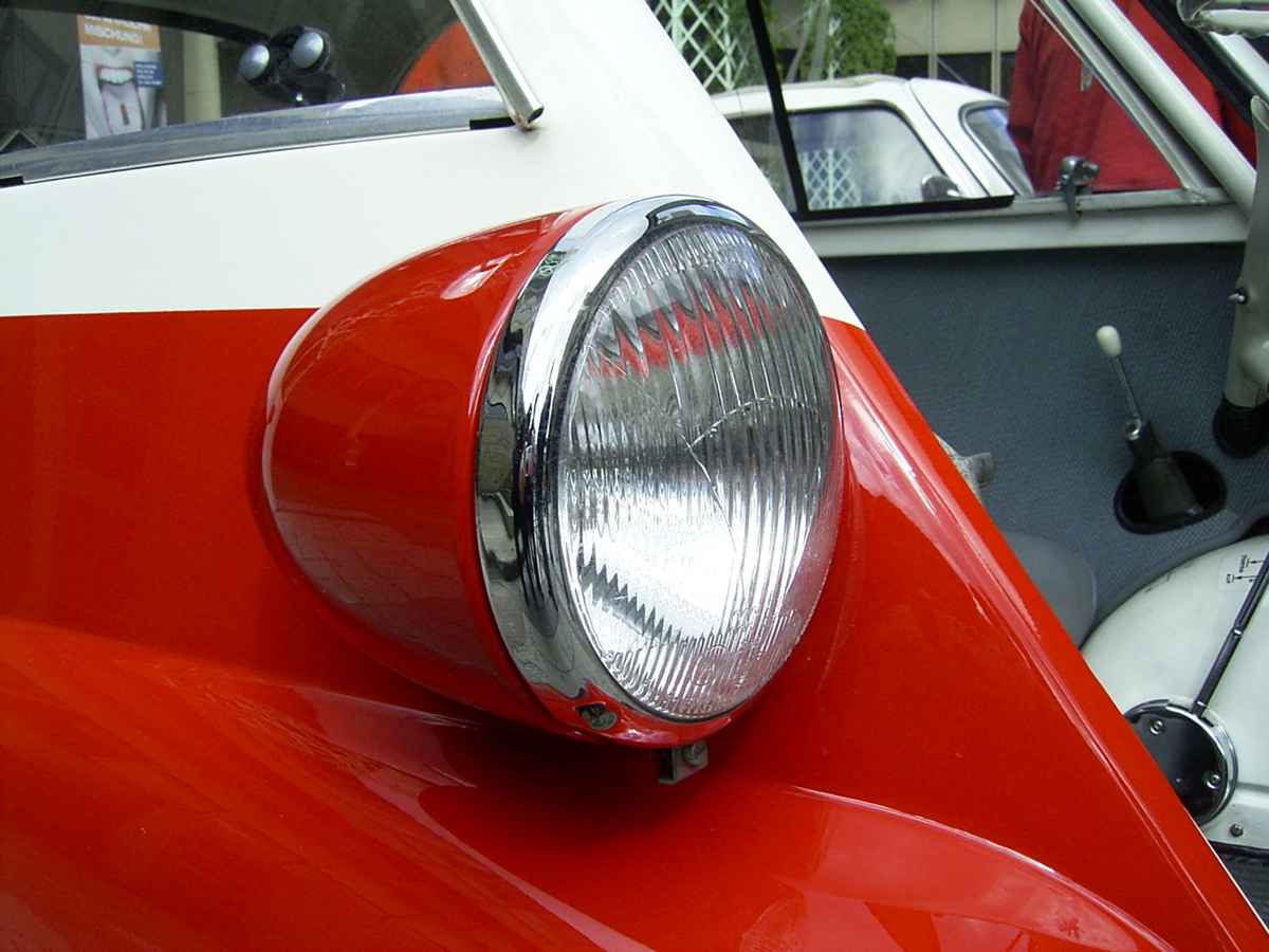 Rundscheinwerfer