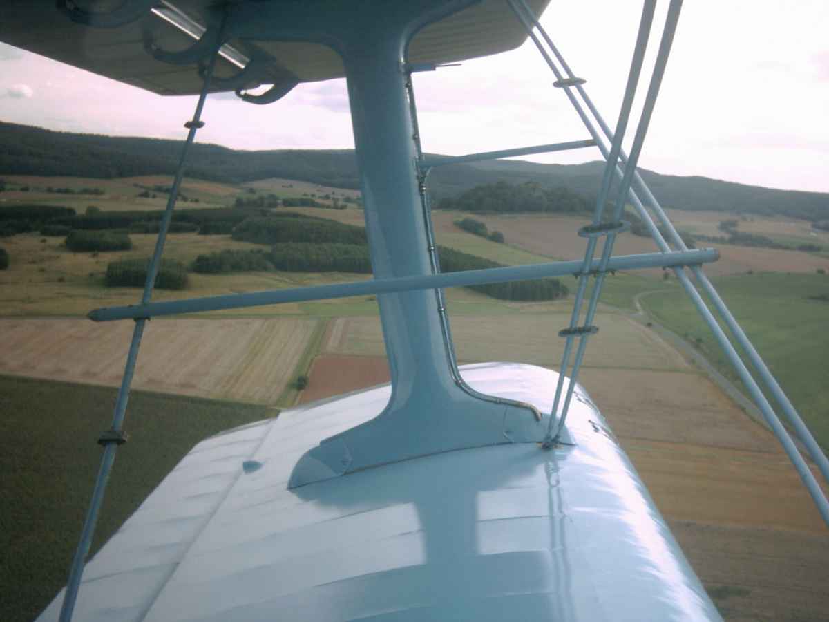Blick durch die Tragflächen