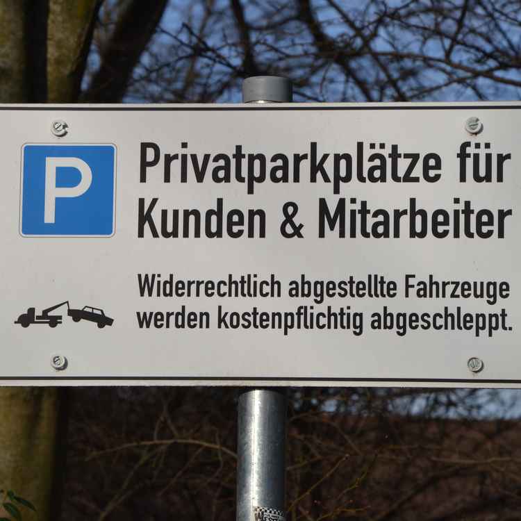 Privatparkplatz