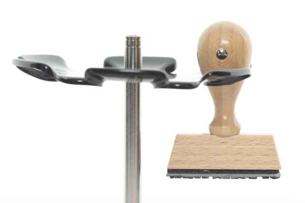 Stempel an Stempelhalter