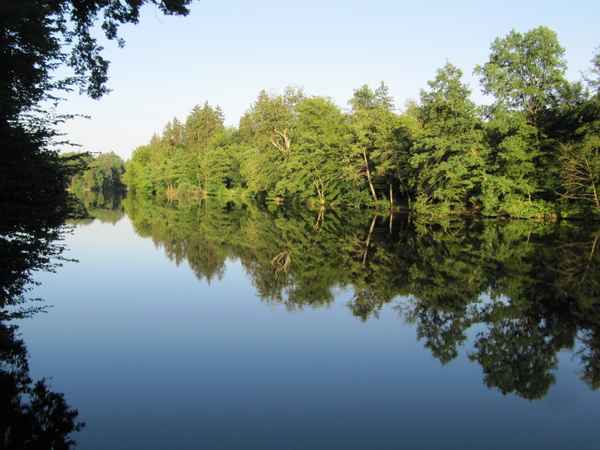 Neuer See im Rotwildpark in Stuttgart